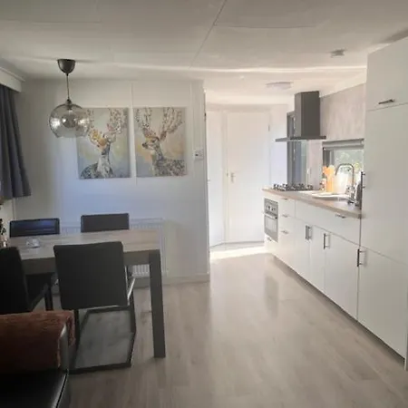 Сasa de vacaciones Het Eikenhuisje In Putten; Op De Veluwe. Putten