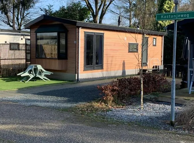 Het Eikenhuisje In Putten; Op De Veluwe. 度假居 *