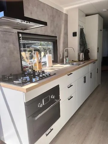 Het Eikenhuisje In Putten; Op De Veluwe. 度假居 *