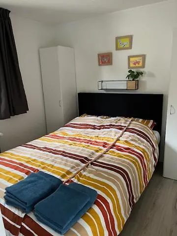 Het Eikenhuisje In Putten; Op De Veluwe. *